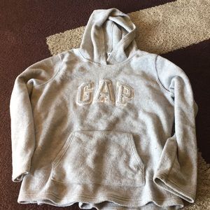 GAP sweatshirt